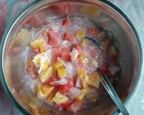 Foto langkah ke 3 dari resep Sup Buah Ceria.