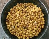 लिट्टी चोखा (Litti chokha recipe in Hindi) रेसिपी चरण 2 फोटो