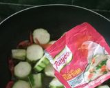 Foto langkah ke 4 dari resep Sayur oyong simpel (162).
