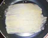 A picture of step 2 of Spring roll.