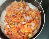 A picture of step 1 of Matar Mushroom.