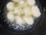 Frozen masha daal pakore