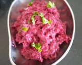 A picture of step 3 of Beetroot raita.