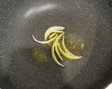 Foto langkah ke 2 dari resep Spaghetti Carbonara Cheese (Saus Instan).