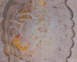 A picture of step 2 of Mango Falooda Drink.