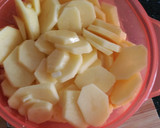 Foto del paso 1 de la receta: Patatas para tortilla al microondas