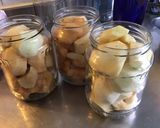 Une image de l'étape 4 de Pommes du jardin au sirop et cannelle.