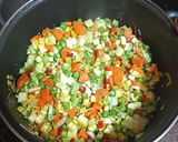 Foto del paso 2 de la receta: Potaje de garbanzos y verduras con quenefe de cuscús