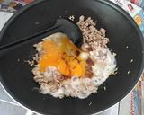 รูปขั้นตอนการทำที่ 3 ของ ข้าวผัดหนำเลี๊ยบหมูสับ #อาหารไทยง่ายๆ