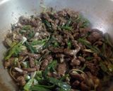 A picture of step 19 of Dry beef chilli.