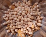 Foto del paso 1 de la receta: Medallones de garbanzos, quinoa y zapallo