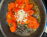 Foto del paso 6 de la receta: Alcachofas salteadas con jamón bacon y tomate
