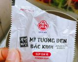 Hình bước làm 3 của món Mỳ tương đen