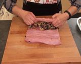 Foto del paso 6 de la receta Lomo relleno de jamón y setas