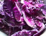 Foto del paso 1 de la receta: Pechuga con col morada escalfada. 100% libre de grasa