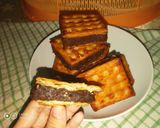 Foto langkah ke 8 dari resep Sandwich gabin vla coklat susu (ekonomis).