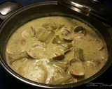 Foto del paso 18 de la receta: Almejas con cardos y patatas en crema verde y almendras
