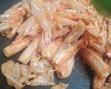 Foto langkah ke 1 dari resep Kaldu Udang homemade.