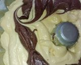 Foto langkah ke 6 dari resep Marmer Brownies Cake.