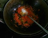 Foto langkah ke 2 dari resep Ayam Suwir Bumbu Merah.