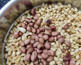 A picture of step 1 of Jhal Muri !!.