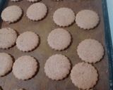 Foto del paso 2 de la receta: Alfajores de mascabo y harina de algarroba