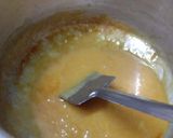 A picture of step 3 of Murmura laddu.