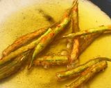 A picture of step 2 of Crispy Cluster beans.