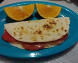 Foto del paso 2 de la receta: Sincronizadas casi pizza