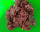 A picture of step 1 of Beef Goulash.