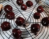 Foto del paso 4 de la receta: Bombón de guindas 🍒