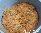 A picture of step 2 of Chicken Fritters.