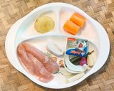 Foto langkah ke 1 dari resep MPASI 6m menu lengkap - daging ayam wortel.