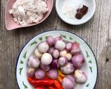 Foto langkah ke 1 dari resep Sambal Bawang Nyuh / Kelapa.