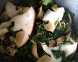 Foto del paso 2 de la receta: Puré de collejas y boletus