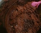 Foto langkah ke 5 dari resep Double Chocolate Chip Cookies.