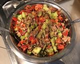 Une image de l'étape 7 de Salade de tomates et concombres au thon sauce algues et ciboulette.
