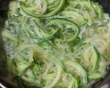 Foto del paso 4 de la receta: Fideos de Zucchini con salsa light de champiñones