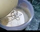 A picture of step 3 of Banana Cake.