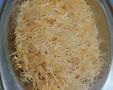 A picture of step 1 of Vermicelli upma.
