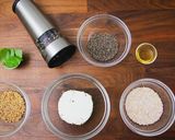 Kecskesajtos golyó recept fázis 1 fotója