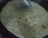 A picture of step 4 of Khasta karara daal bhara parhata.