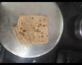 A picture of step 2 of Bhori / kutti.