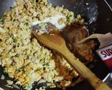 A picture of step 3 of Chicken Kachori.