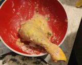 Une image de l'étape 3 de Poulet frit à la farine de coco et poudre d amande.