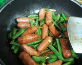 Foto langkah ke 3 dari resep Tumis sosis buncis super ala kadarnya.