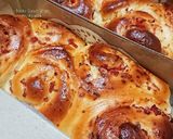 Foto langkah ke 4 dari resep Smoked Beef Cheese Roll Bread.