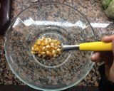 Foto del paso 1 de la receta: Pochoclos dulces sin aceite en microondas🍿😋