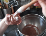 Foto del paso 2 de la receta: Merengue chocolatado navideño 🎄