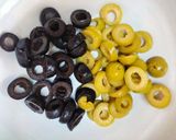 Foto del paso 3 de la receta: Pasta a la Puttanesca Michi 🍝